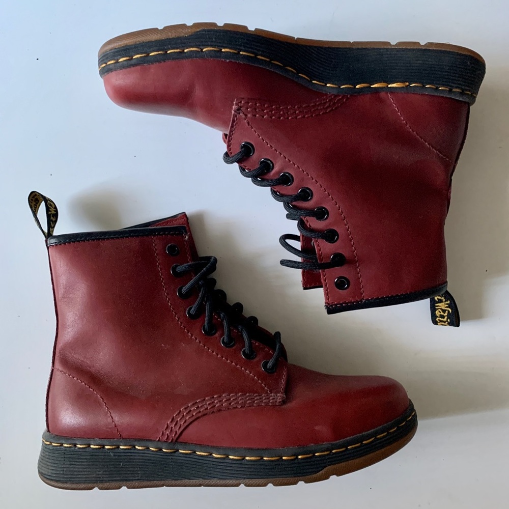 Women’s Dr Martens boots like new